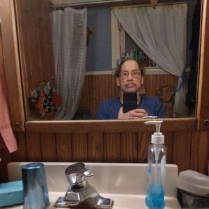 Meet your Posher, Phillip